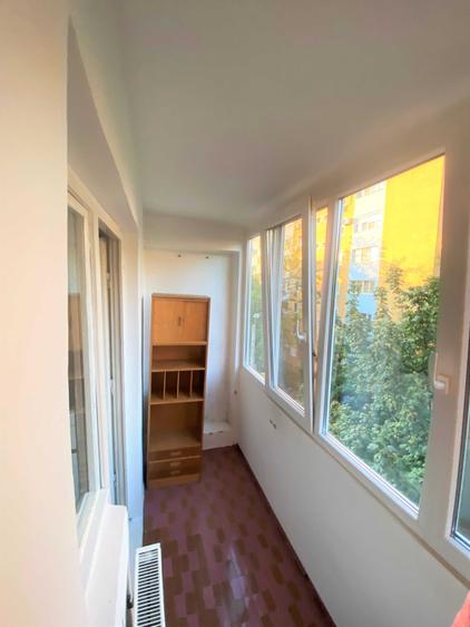 Apartament cu 2 camere semidecomandat în Dacia