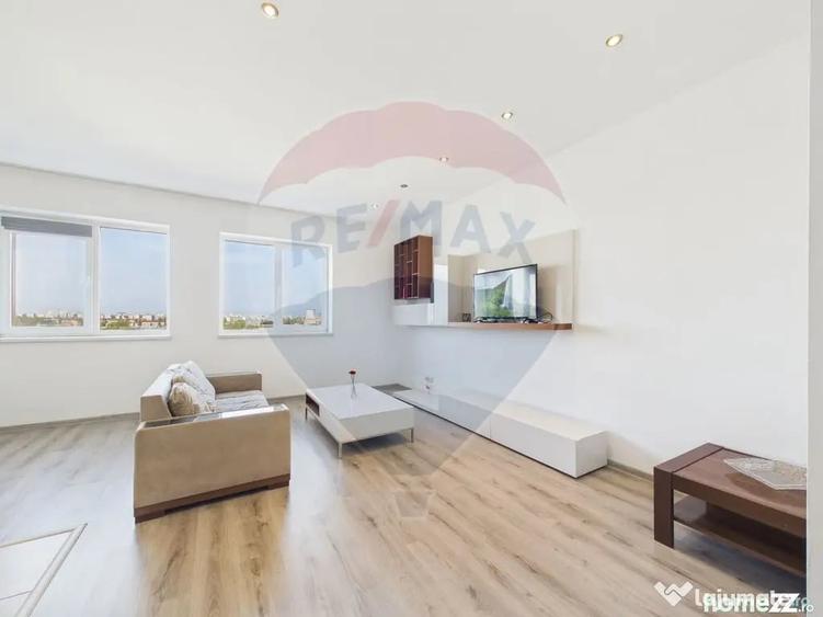 Apartament cu 2 camere decomandat în Sud