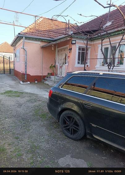 Casă cu 4 camere cu Teren 1959 Mp în Voivozi (Popești)