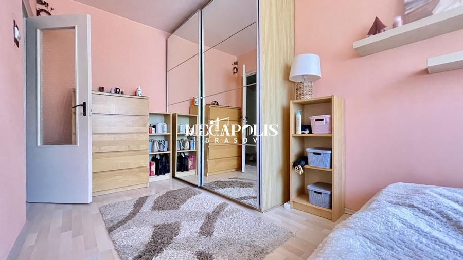 Apartament cu 2 camere decomandat în Astra
