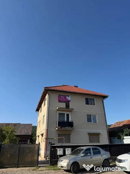 Apartament spa?ios la casa- pre? atractiv/COVASNA - Covasna (Covasna) - 4