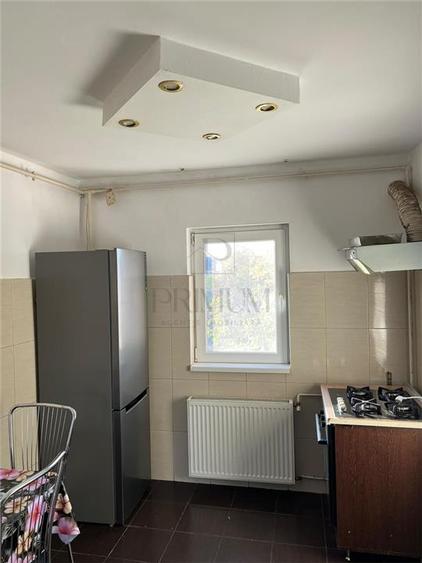 Apartament cu 2 camere decomandat, mobilat în Lipovei