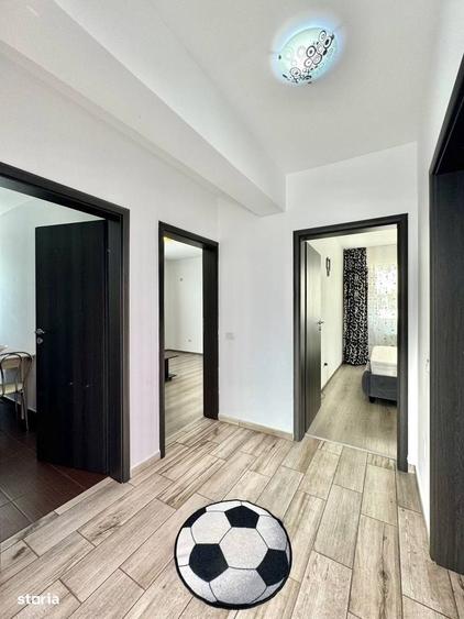 Apartament cu 2 camere decomandat în Roșu