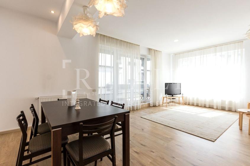 Apartament cu 3 camere decomandat, mobilat în Barbu Văcărescu