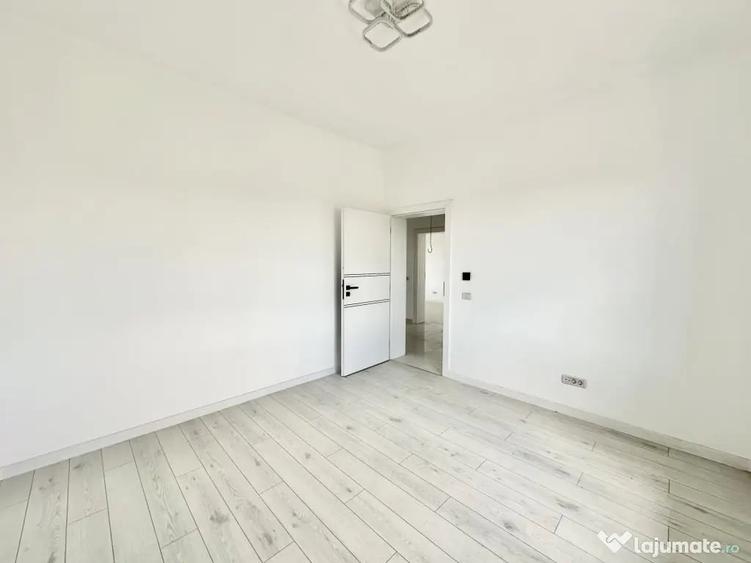Casă cu 5 camere cu Teren 253 Mp în Giroc
