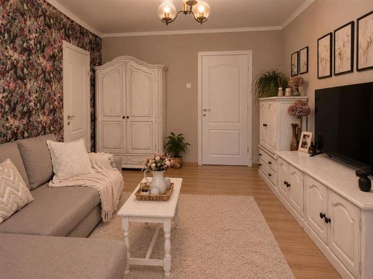 Apartament cu 2 camere decomandat, mobilat în Astra