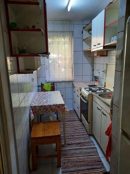 Apartament cu 3 camere semidecomandat în Mănăștur