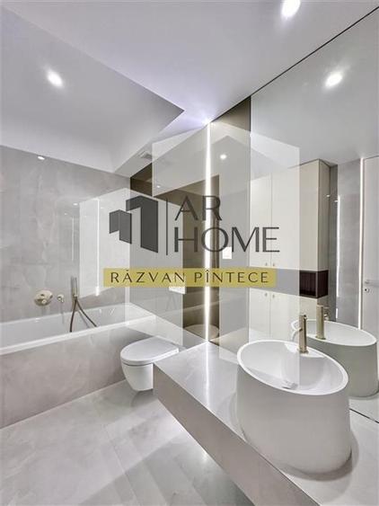 Apartament cu 3 camere decomandat în Pipera