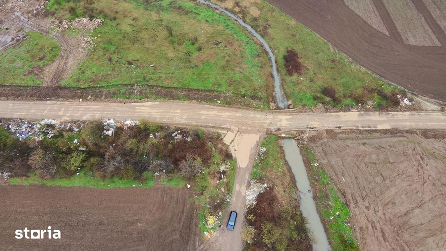 Teren de 10000 mp, în Găneasa