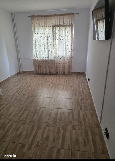 De vanzare apartament 3 camere | sebastian - 9