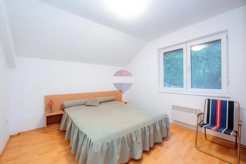 Casă cu Teren 1292 Mp în Drăganu