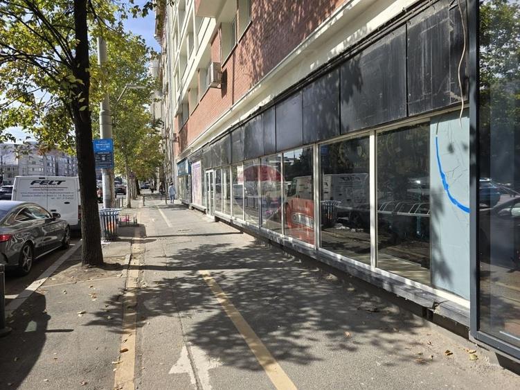 Spațiu comercial, de 160 mp, în Ștefan cel Mare