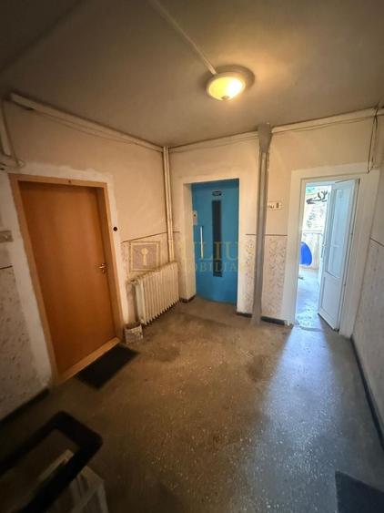 Apartament cu 2 camere decomandat, mobilat în Complex Studențesc