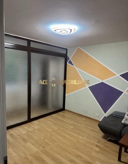 Apartament cu 2 camere decomandat, mobilat în Berceni