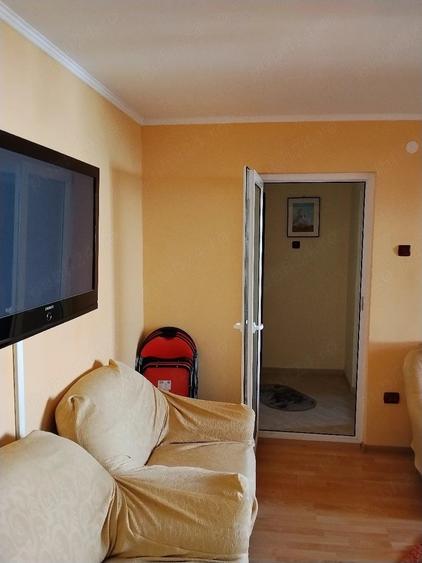 Apartament cu 2 camere semidecomandat în Viziru 1