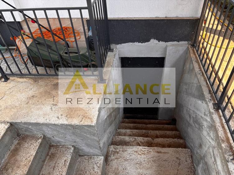 Casă individuală cu 5 camere cu Canalizare în Berceni