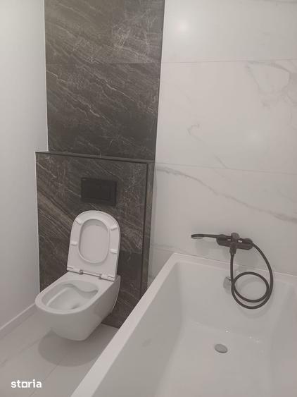Apartament cu 3 camere decomandat în Ultracentral