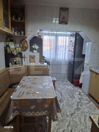 Apartament cu 3 camere decomandat în Sfântu Ilie