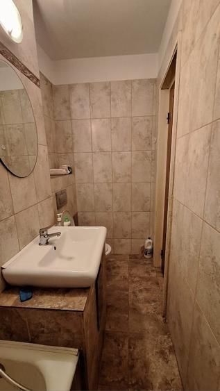 Apartament cu 2 camere decomandat în Ostroveni