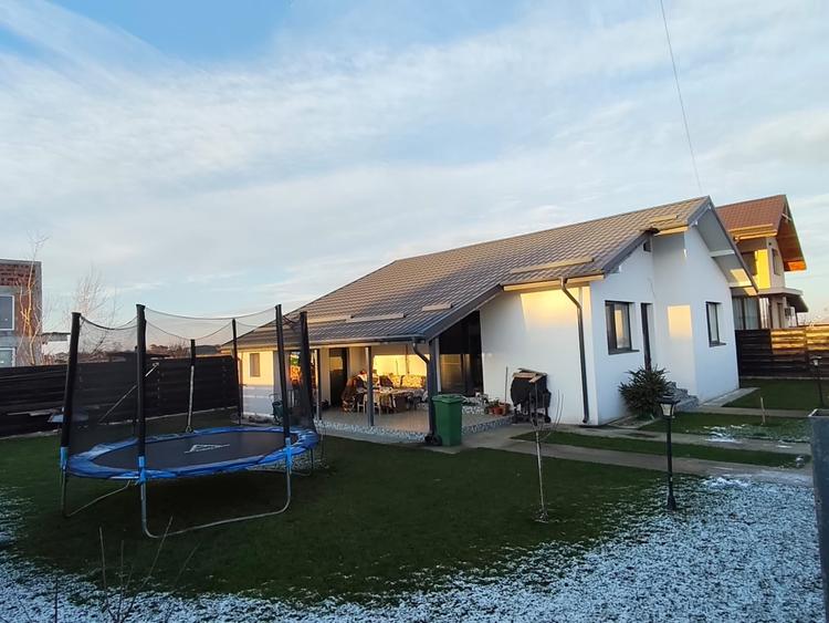 Casă individuală cu 3 camere cu Teren 344 Mp în Cosoba