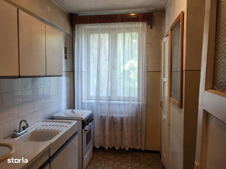 Apartament 2 camere, etaj 1, zona gara Focsani. - 10