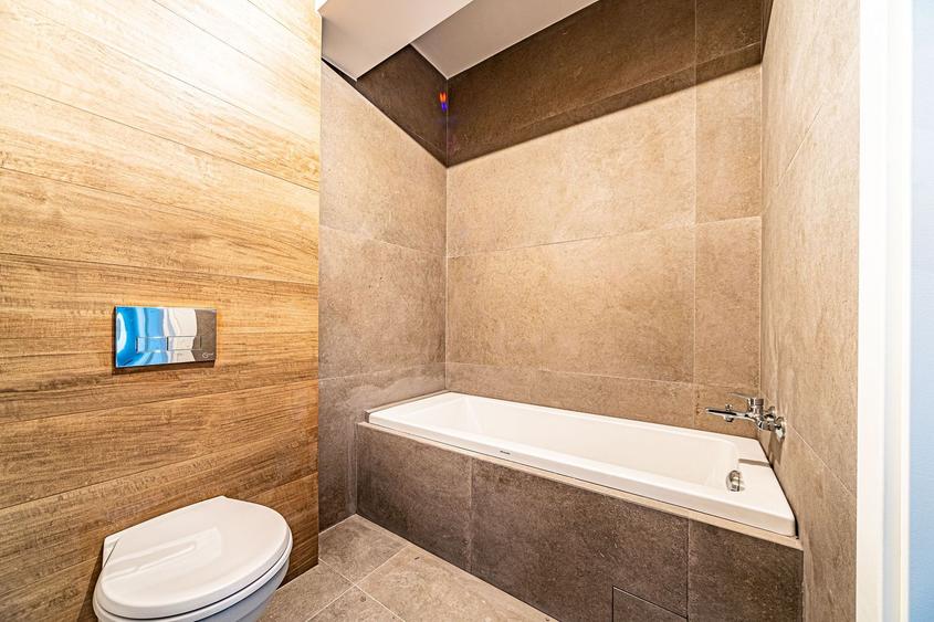 Apartament cu 3 camere decomandat în Brâncoveanu