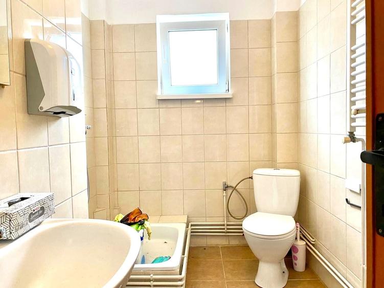 Apartament cu 5 camere în Dorobanți