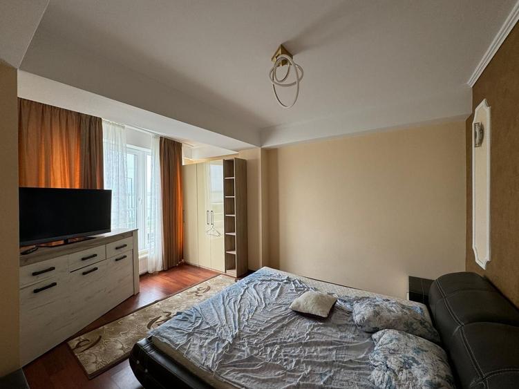 Apartament cu 3 camere decomandat, mobilat în Nord