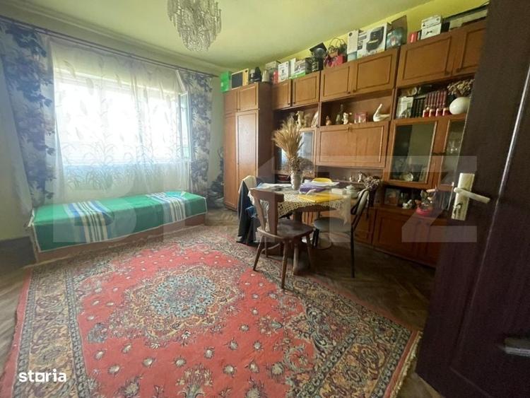 Casă cu 4 camere în Central