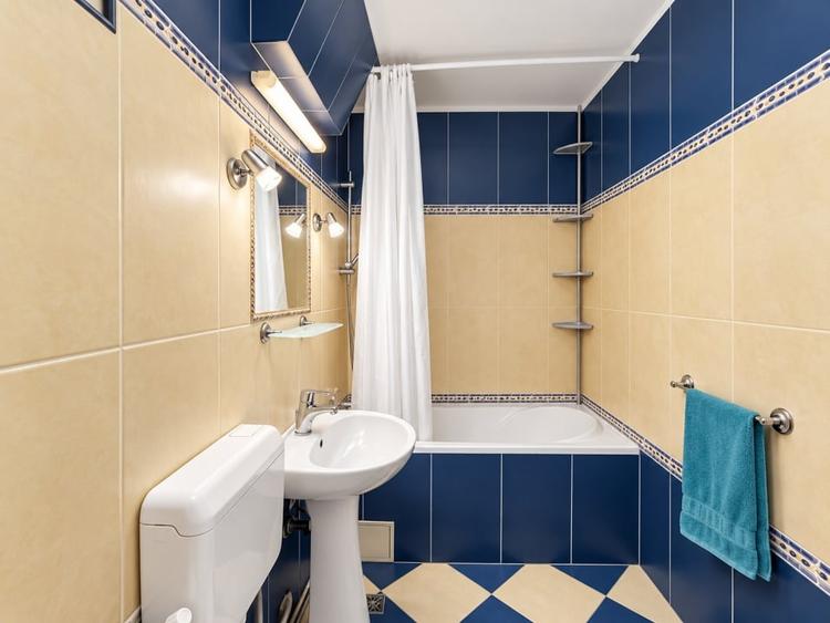 Apartament cu 2 camere decomandat, mobilat în Cisnădie