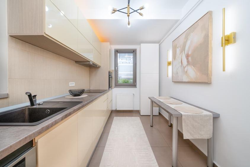 Apartament cu 2 camere semidecomandat în Politehnica