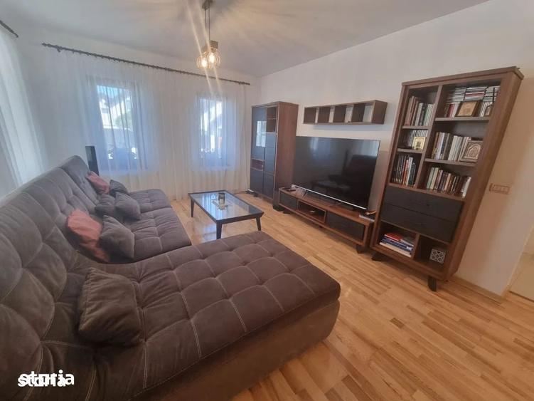 Casă cu 4 camere cu Teren 500 Mp în Moara