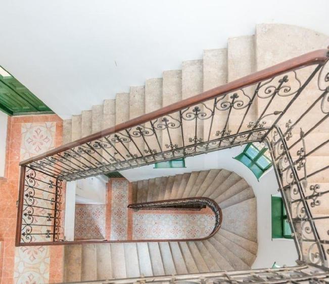 Apartament cu 20 camere decomandat în Ultracentral