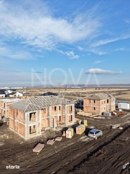 Casă cu 5 camere cu Teren 306 Mp în Șura Mică