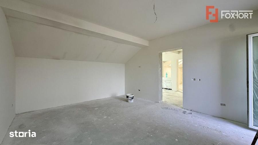 Casa individuala de vanzare, 8 camere + 4 bai - Mosnita Veche - 7