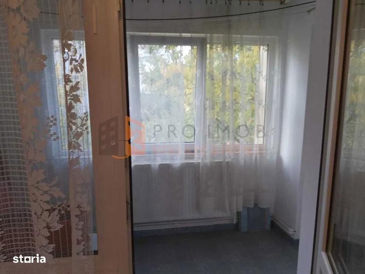Apartament cu 3 camere decomandat în Dorobanți 1