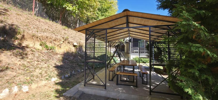 Casă individuală cu 3 camere cu Canalizare în Sălicea