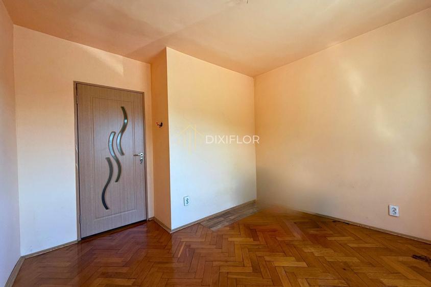 Apartament cu 3 camere decomandat în Tudor