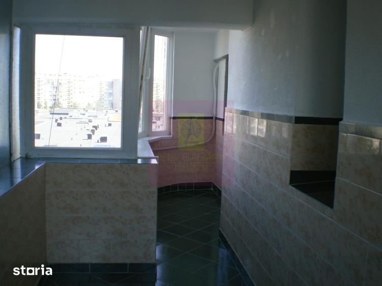 Apartament 3 camere pe bd Decebal - 12