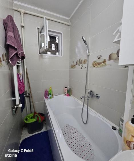 Apartament cu 3 camere în Lotus