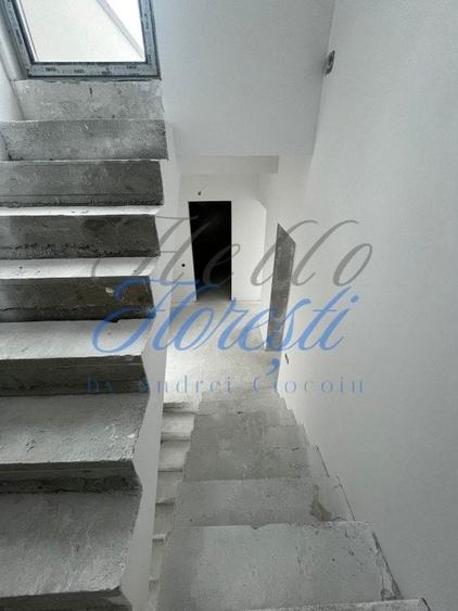 Casă individuală cu 3 camere cu Canalizare în Dâmbul Rotund