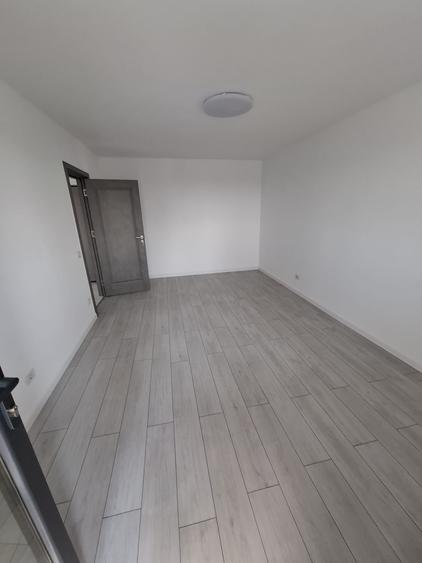 Apartament cu 2 camere decomandat în Tomis Nord