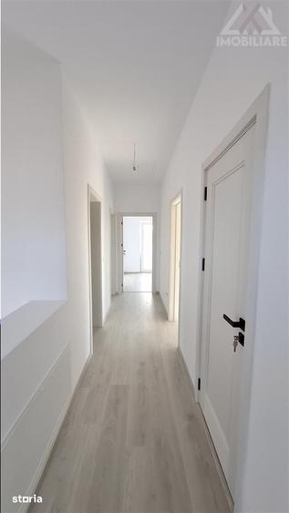 Casă cu 4 camere cu Teren 600 Mp în Valea Lupului