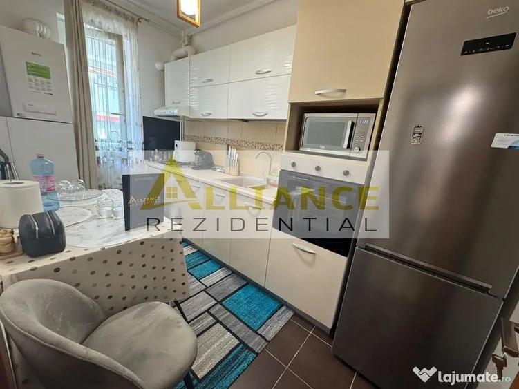 Apartament cu 2 camere decomandat în Titan