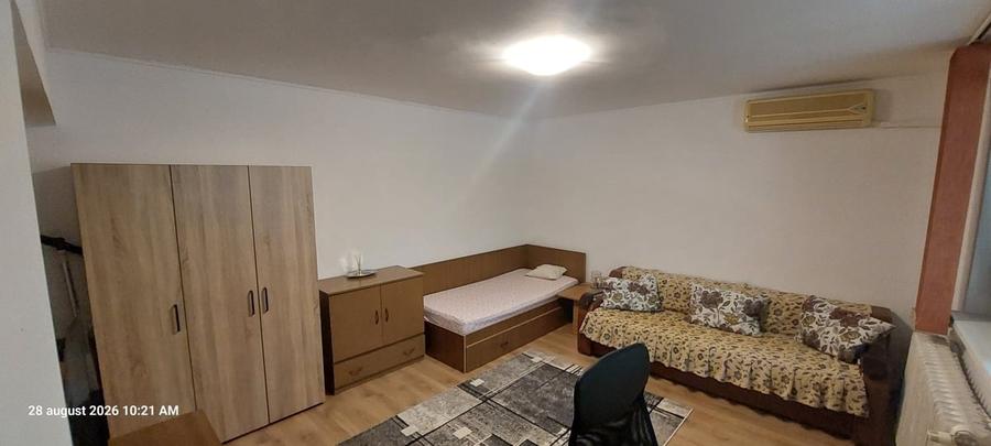 Garsonieră decomandată în Drumul Taberei