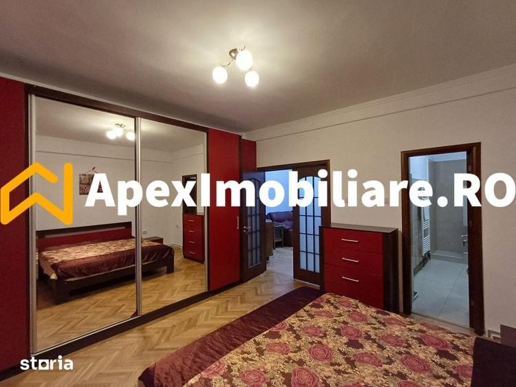 Apartament cu 3 camere semidecomandat în Ștefan cel Mare