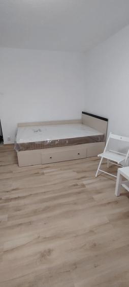 Garsonieră decomandată în Rahova