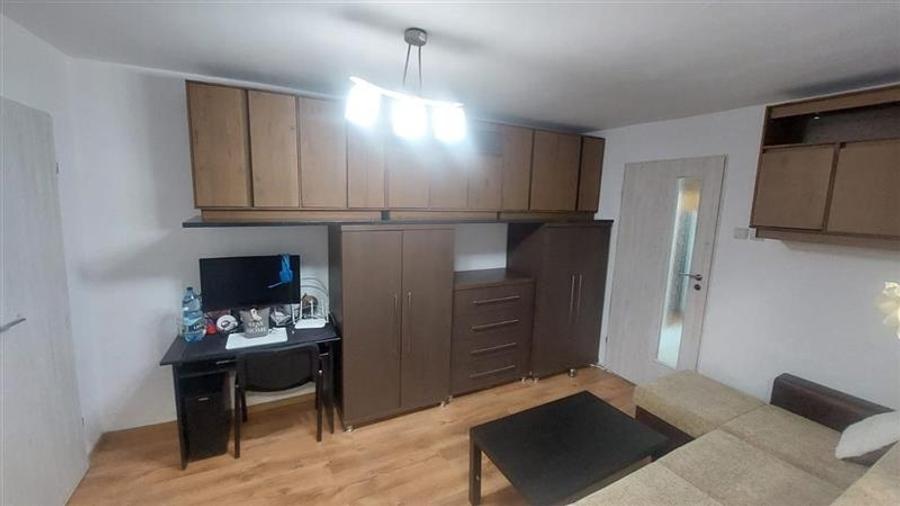 Garsonieră decomandată în Complex Studențesc