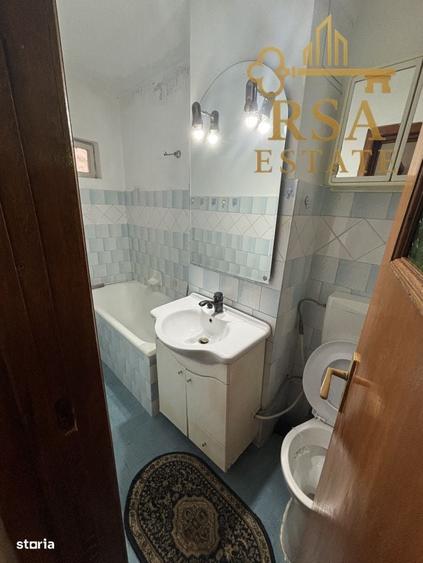 Apartament cu 2 camere decomandat în Poenari