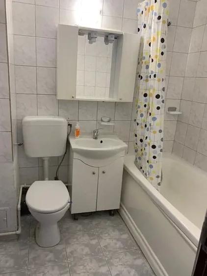 Apartament cu 2 camere decomandat, mobilat în Tomis Nord